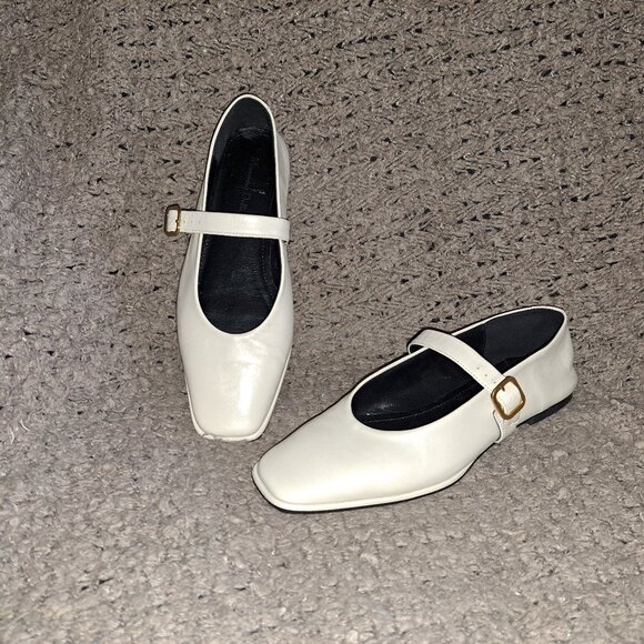 Massimo Dutti Shoes - Massimo Dutti Cream Mary Jane Flats with Gold Buckle